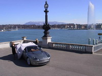 Aston_Martin_V12_Vanquish-2006.jpg