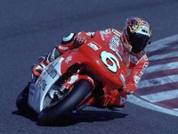 s_Max_Biaggi_02.jpg (9197 Byte)