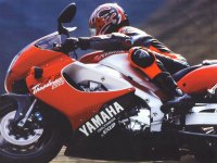 s_Yamaha_YZF_Thunderrace_1000.jpg (10383 Byte)